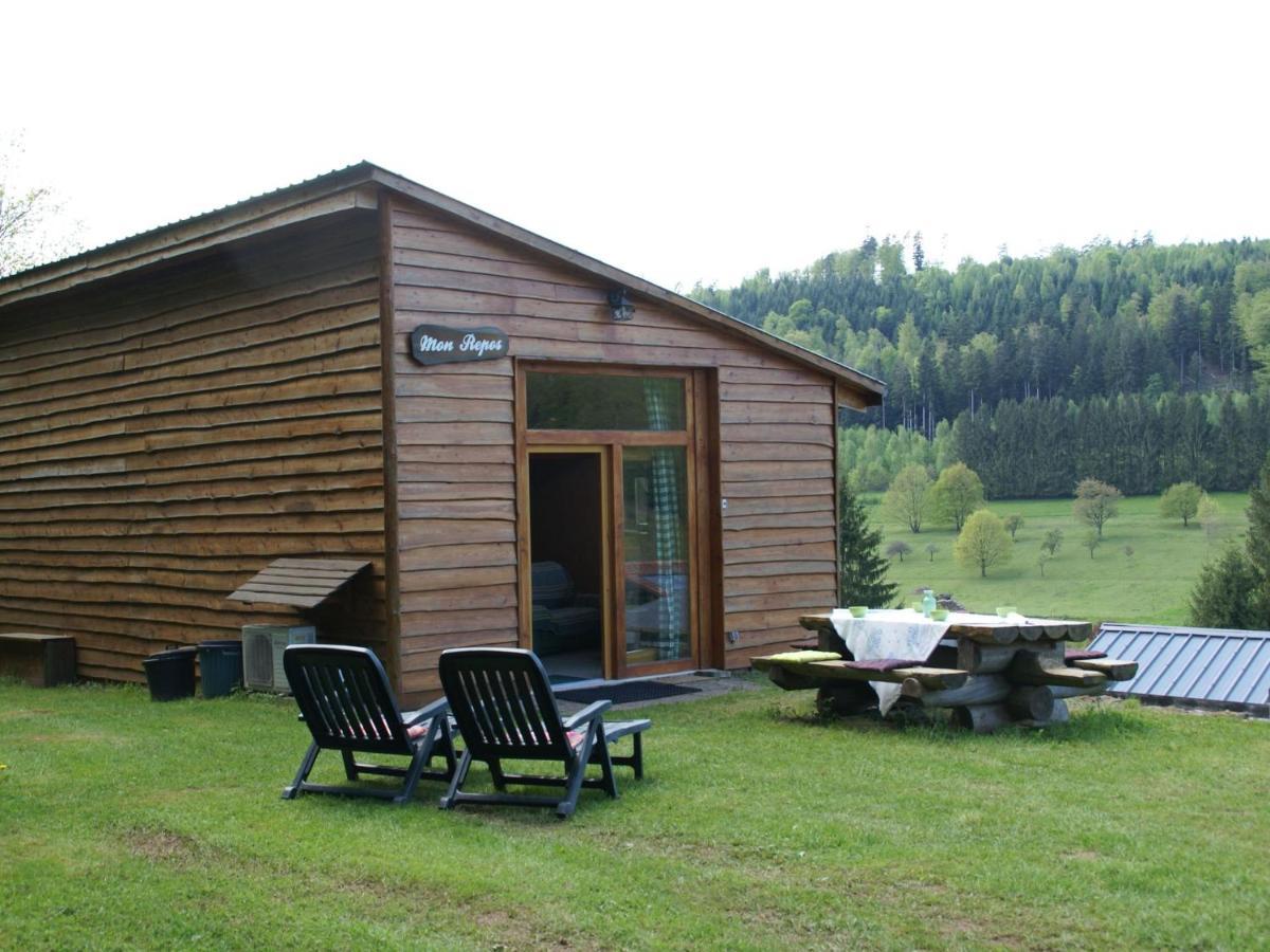 Cosy Holiday Home With Garden In Walscheid Eksteriør bilde